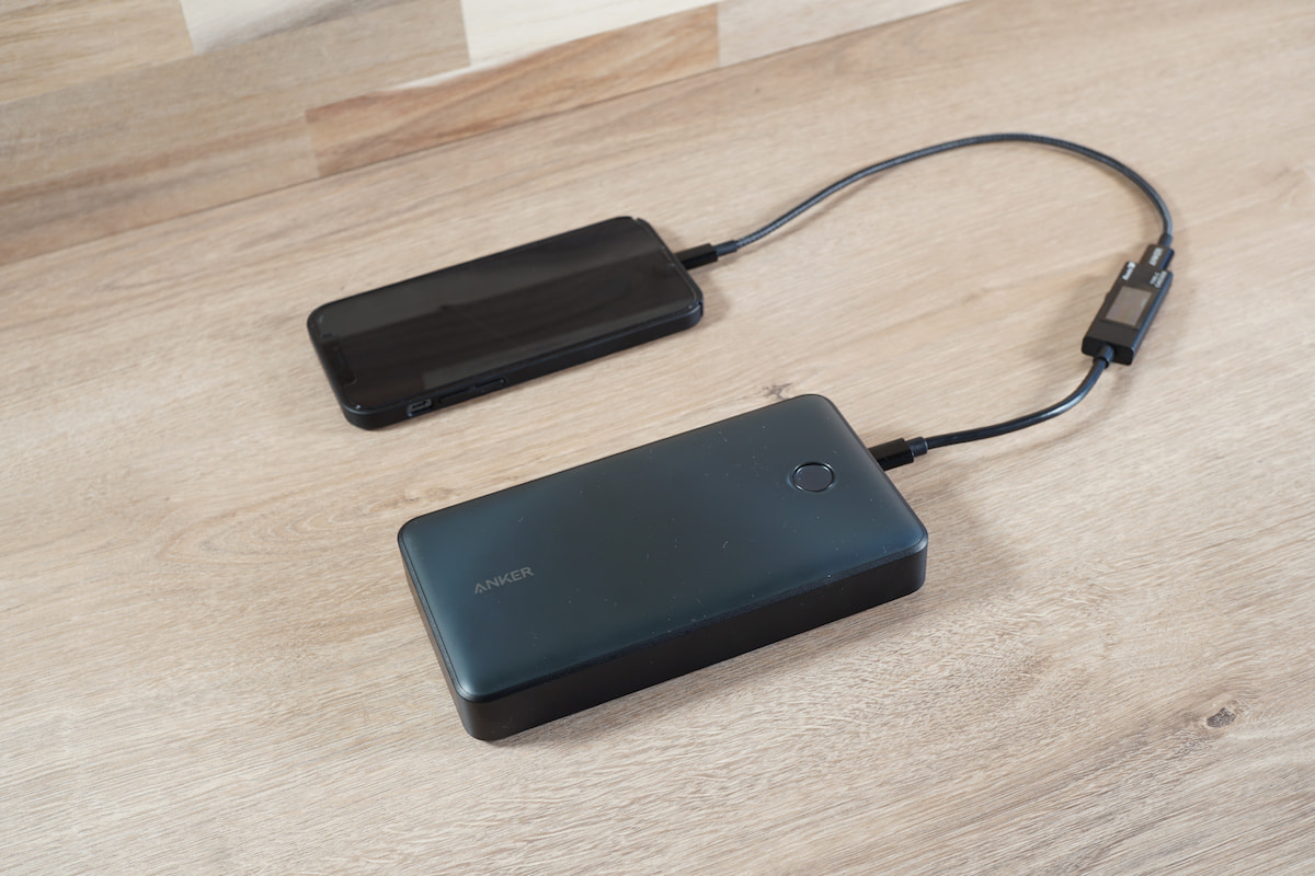 iPhone12とAnker 537 Power Bank (PowerCore 24000, 65W)