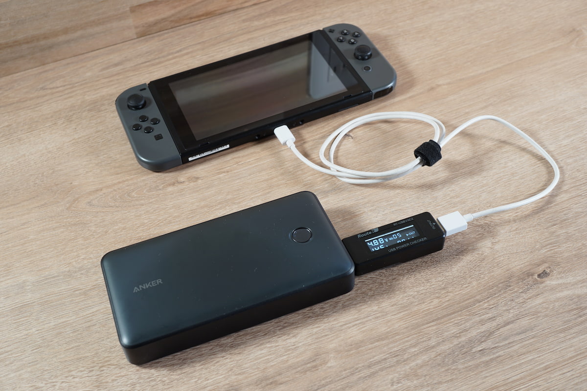 Nintendo SwitchとAnker 537 Power Bank (PowerCore 24000, 65W)