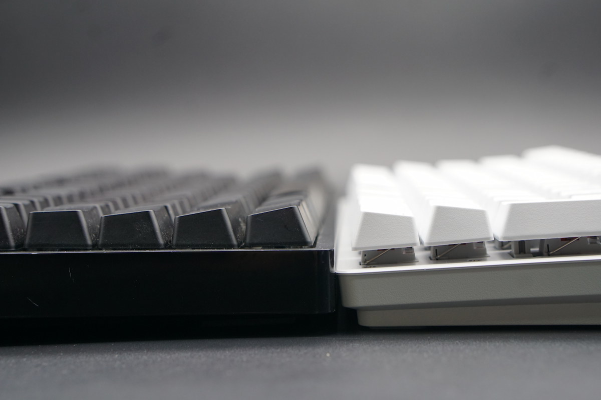 Huntsman MiniとLogicool pro xの高さ比較