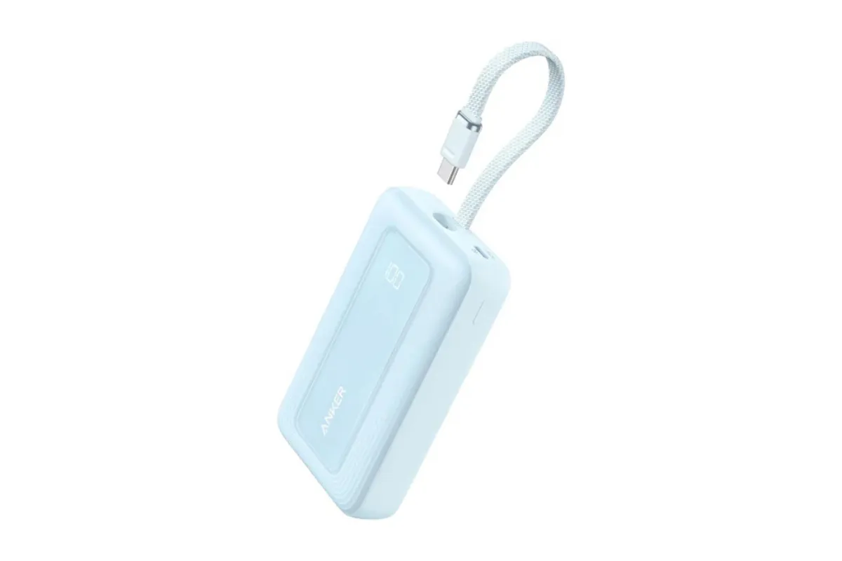 Anker Zolo Power Bank（10000mAh, 30W, USB-C内蔵）の商品画像。カラーはブルー。