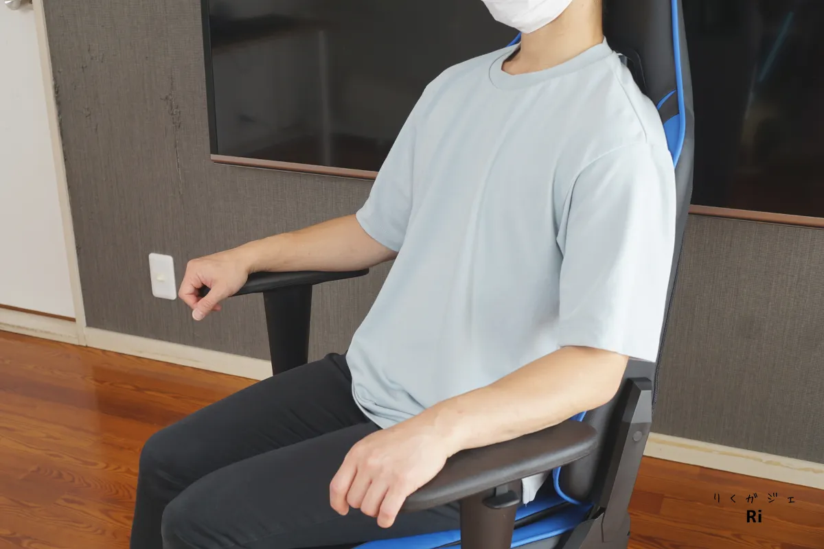 背もたれの写真