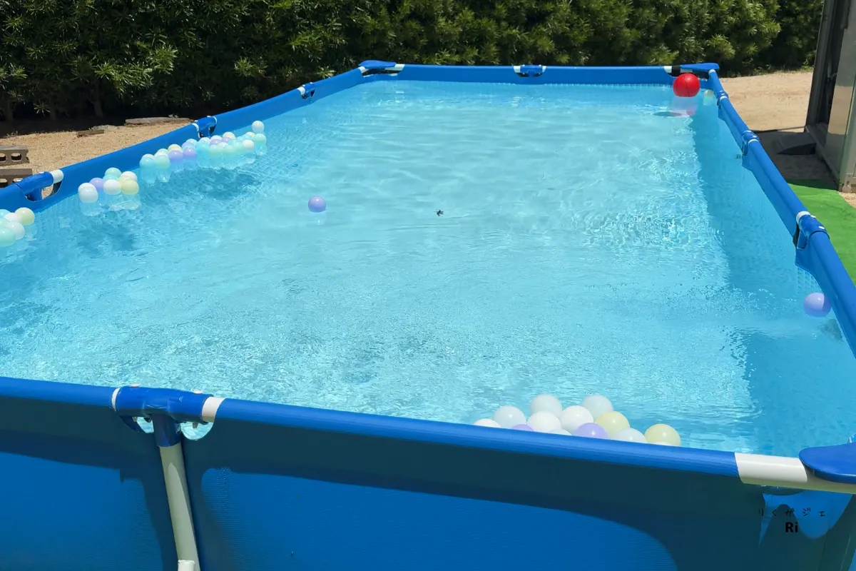INTEXプールに接続したカートリッジフィルターポンプ使用時の水面