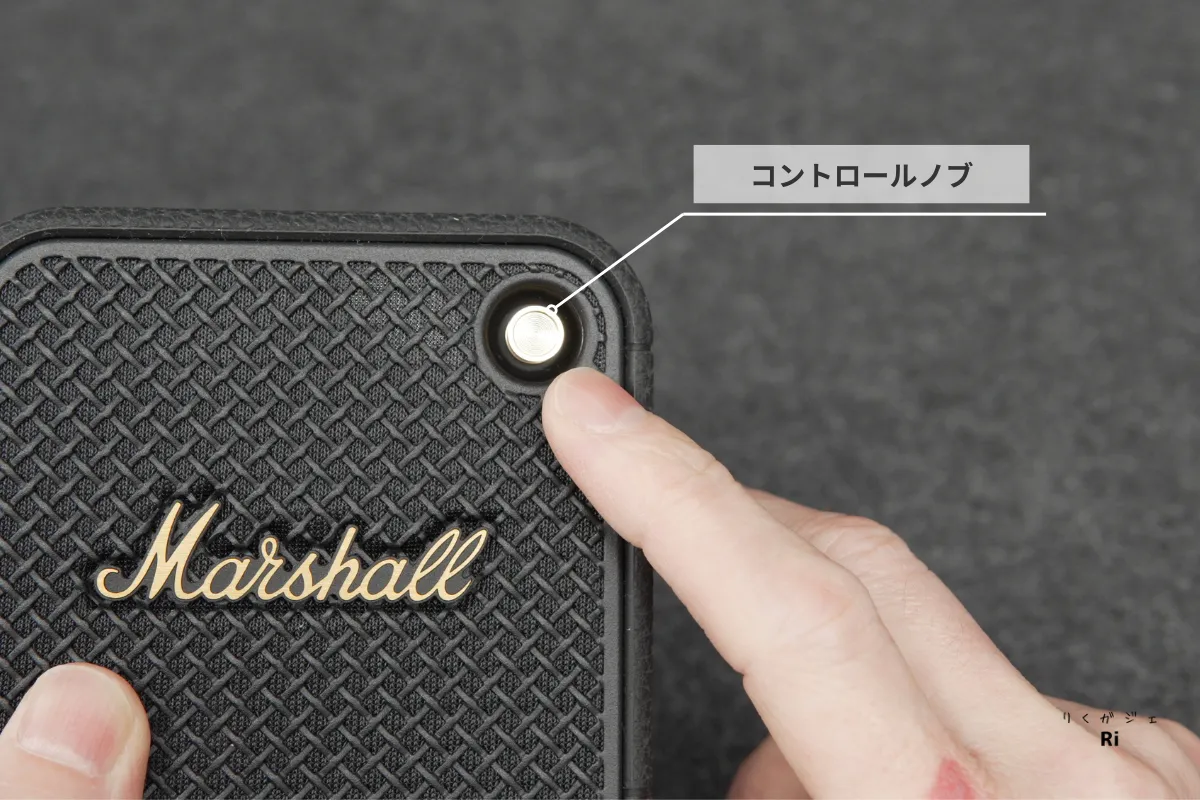 Marshall Willen IIのコントロールノブ操作部のクローズアップ